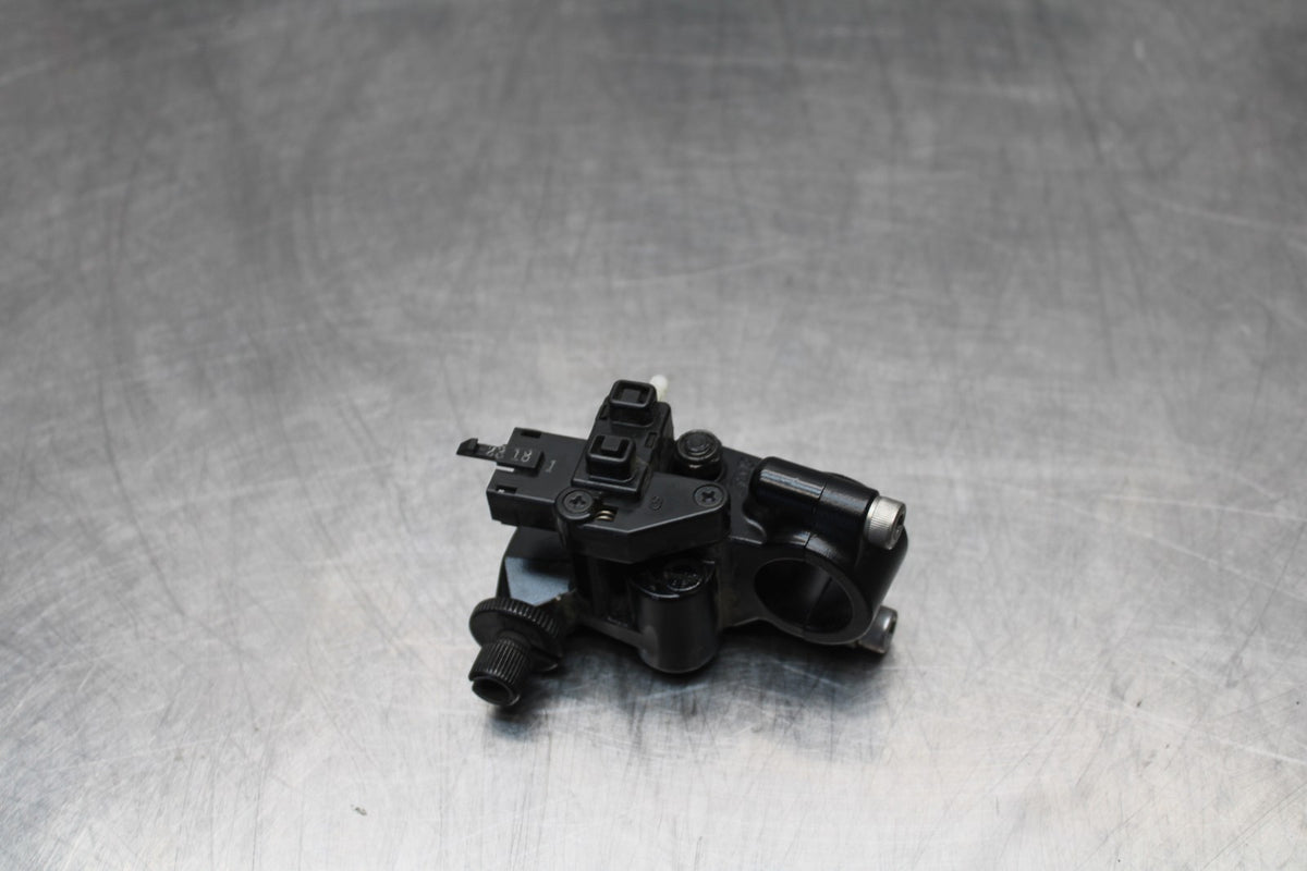21-23 KAWASAKI NINJA ZX6R CLUTCH LEVER PERCH MOUNT BRACKET BB179