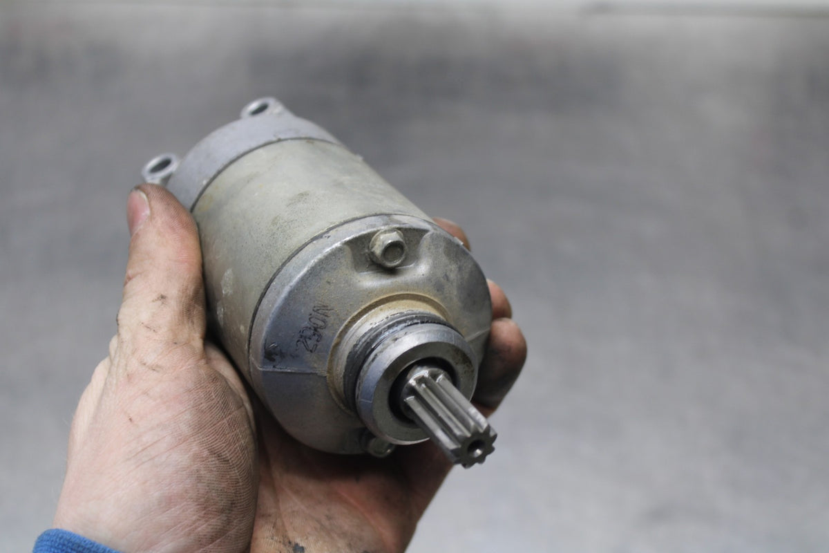 01-03 SUZUKI GSXR600 ENGINE STARTING STARTER MOTOR -DC 12V BB841