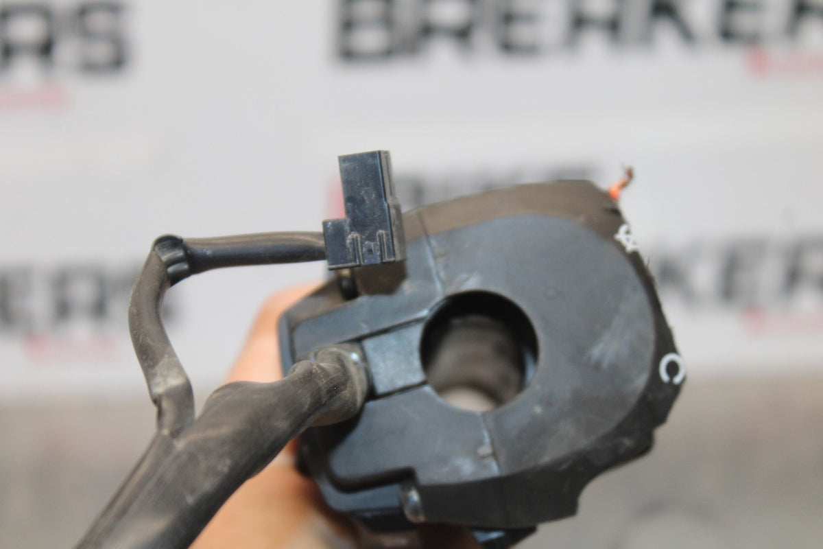 18 SUZUKI GSXR750 RIGHT CLIP ON HANDLE KILL OFF START SWITCH SWITCHES BB891
