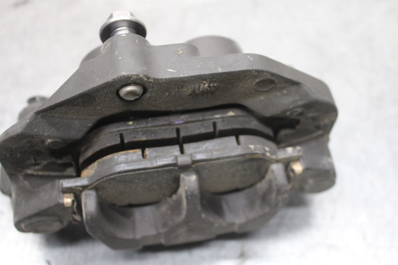 17-24 YAMAHA BOLT XVS950 LEFT FRONT BRAKE CALIPER BB729