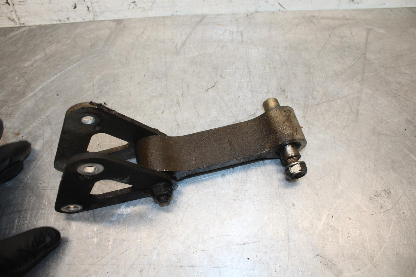 02-03 HONDA CBR900RR 954 REAR DOGBONE SHOCK LINKAGE LINK BB497