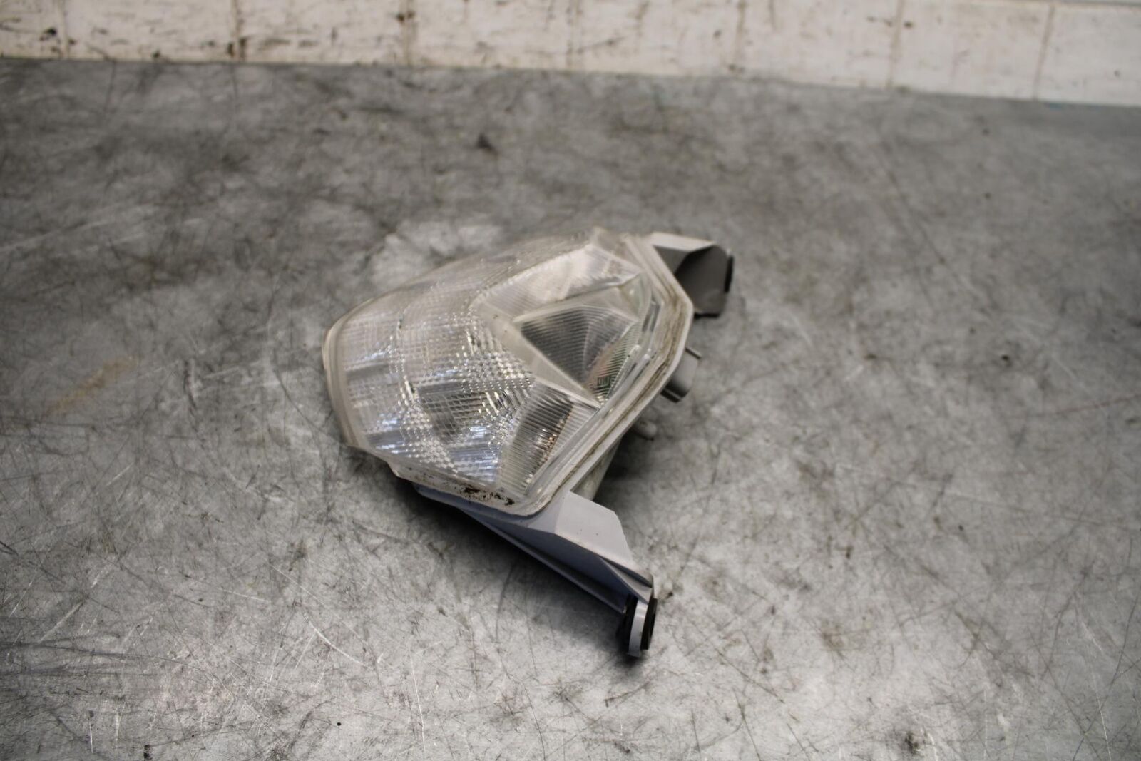 09-12 KAWASAKI NINJA ZX6R ZX600R REAR TAIL TAILLIGHT BACK BRAKE LIGHT BB544