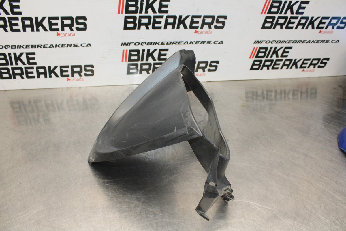 06 KAWASAKI NINJA 650 EX650 FRONT CENTER COWL FAIRING BB823