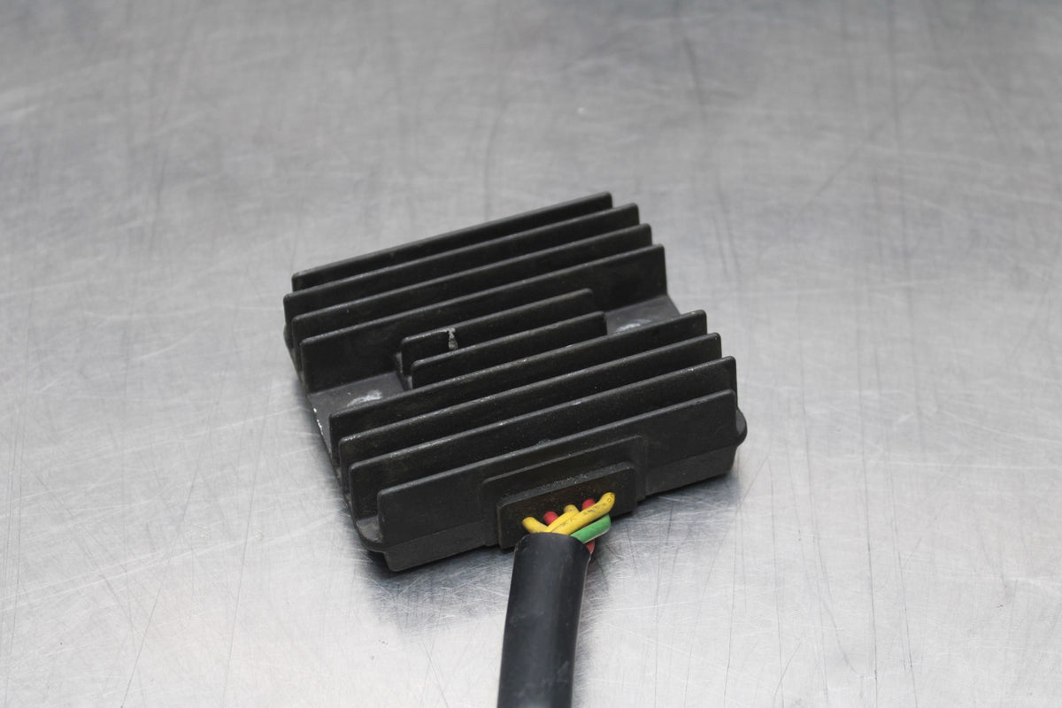 01-06 HONDA CBR600F4I RECTIFIER VOLTAGE REGULATOR BB778