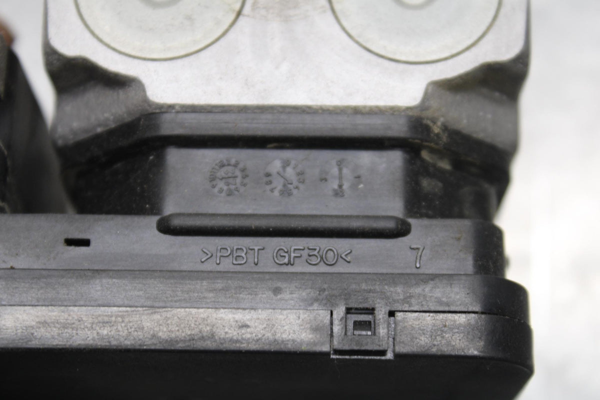 23-24 KAWASAKI NINJA ZX4R ABS PUMP UNIT MODULE BB638