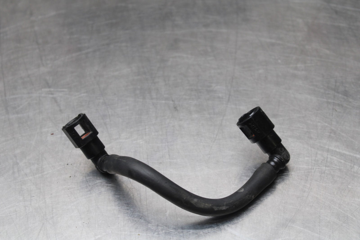 00 SUZUKI GSXR750 FUEL HOSE GAS LINE TUBE PIPE BB820