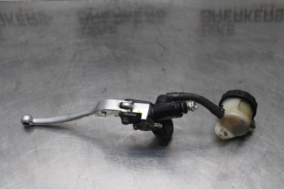 98 KAWASAKI NINJA ZX6 FRONT BRAKE MASTER CYLINDER w/ LEVER BB870