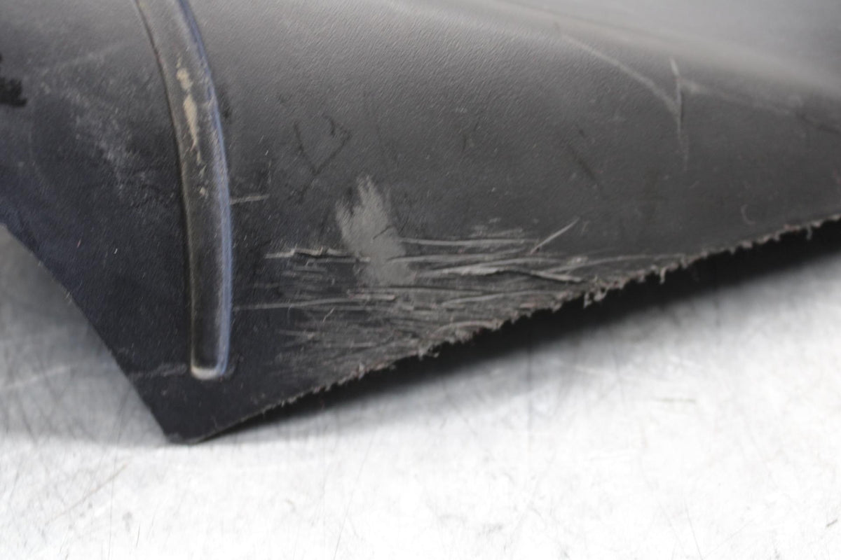 2016 Aprilia Tuono V4 1100 RR ABS REAR BACK WHEEL TIRE HUGGER FENDER 858782 BB53