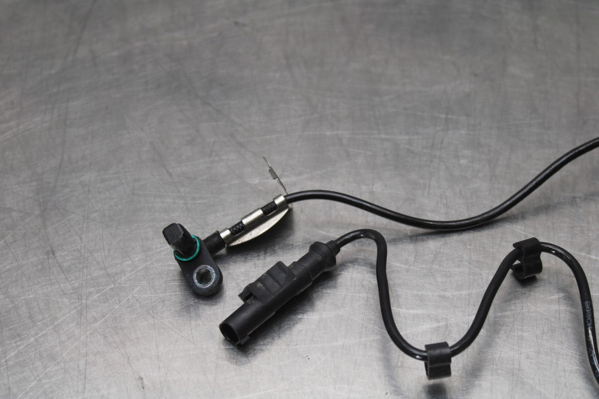 20-23 BMW F900R FRONT ABS BRAKE SENSOR BB923