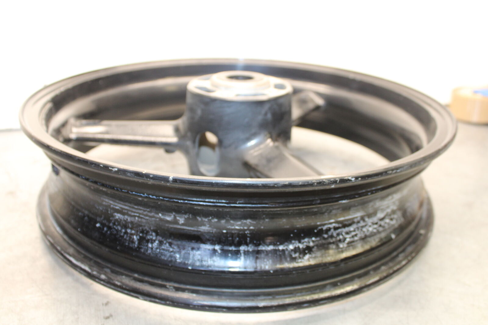 04-05 SUZUKI GSXR600 FRONT WHEEL RIM BB658