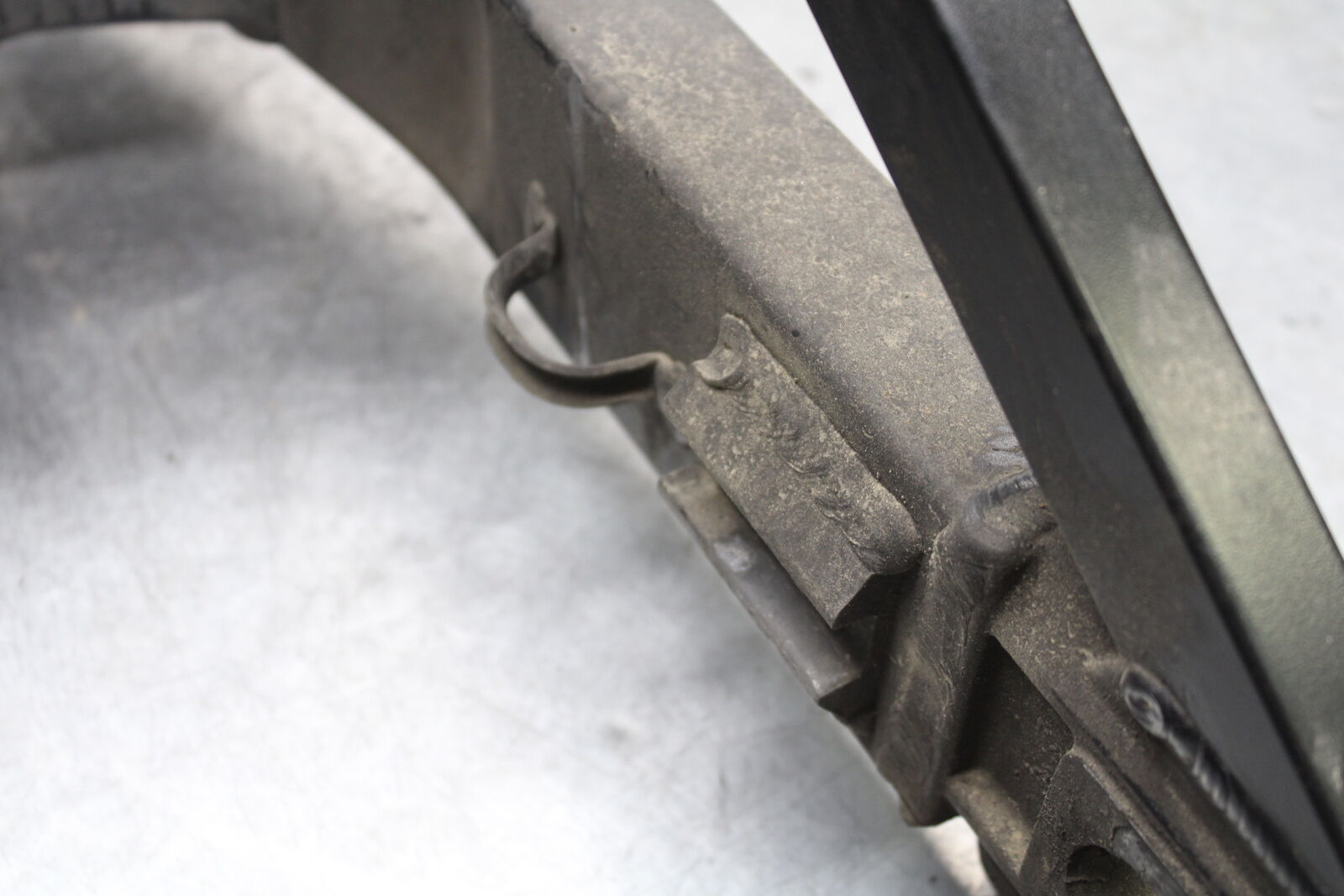 04-05 SUZUKI GSXR600 REAR SWINGARM SUSPENSION SWING ARM 61000-29G00 BB658
