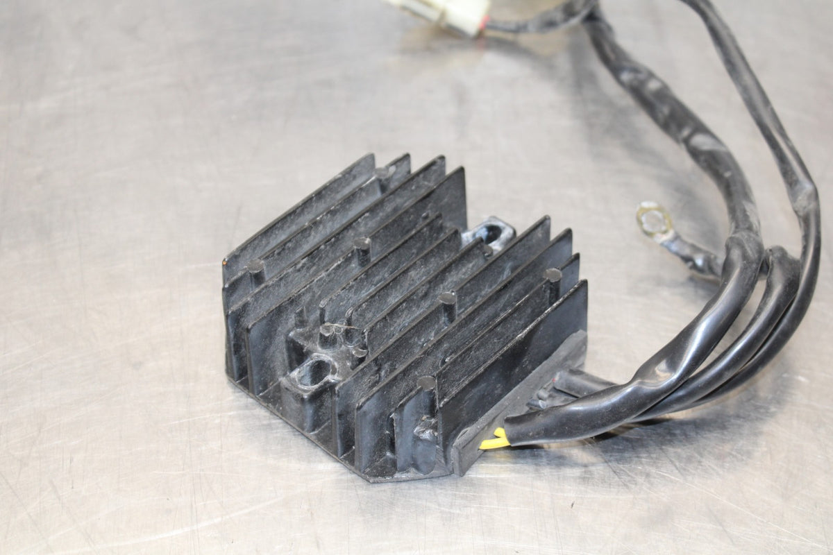 13-16 KTM 390 DUKE RECTIFIER VOLTAGE REGULATOR BB815