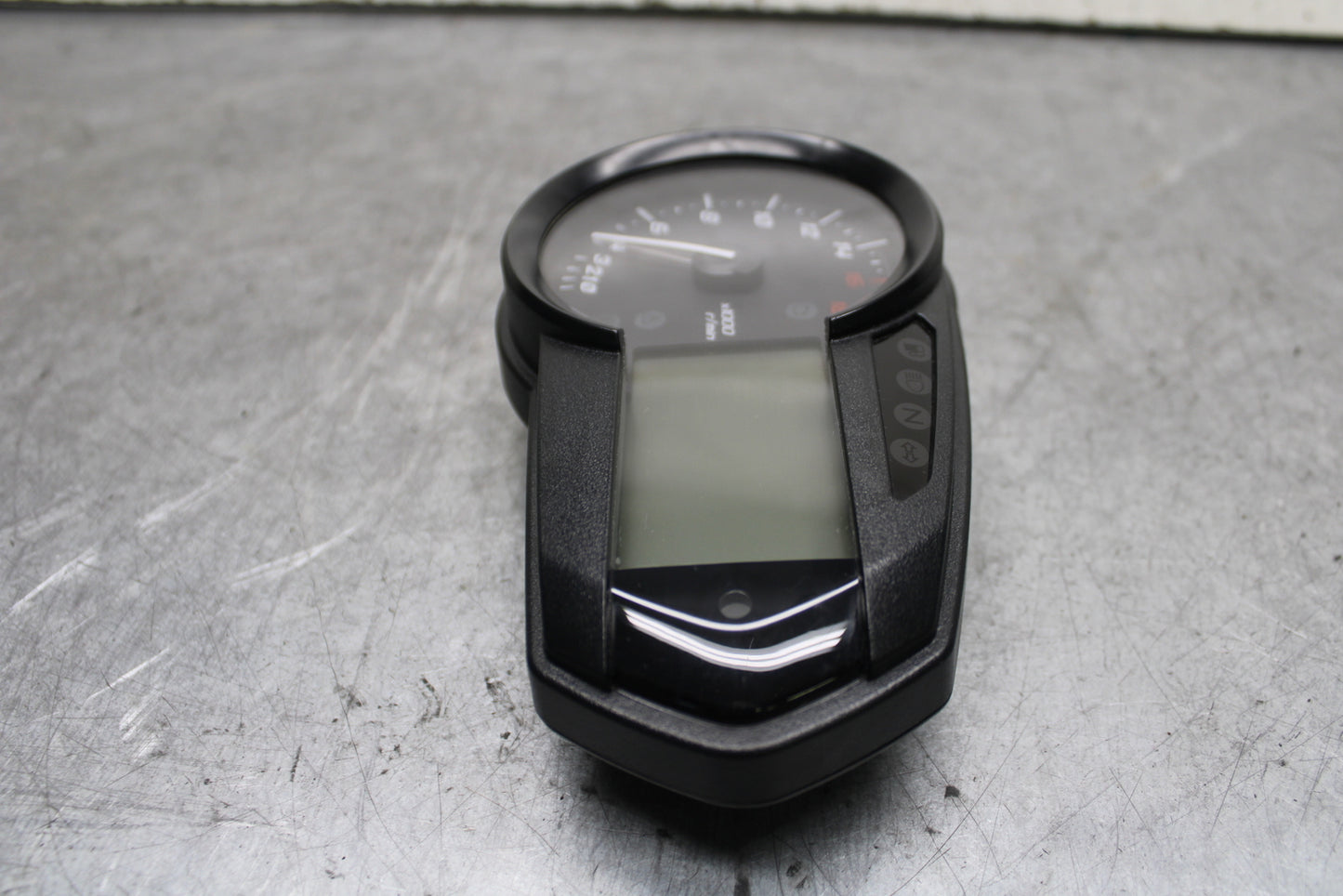 13-18 KAWASAKI NINJA ZX6R SPEEDO TACH GAUGES DISPLAY CLUSTER SPEEDOMETER BB666