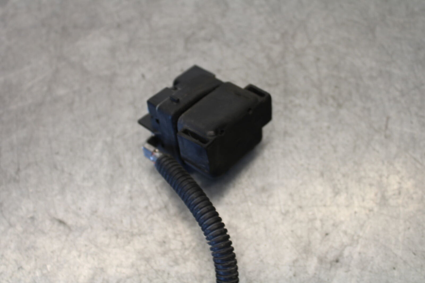 05-06 SUZUKI GSXR1000 ENGINE STARTER RELAY STARTING SWITCH 31800-41G10 BB663