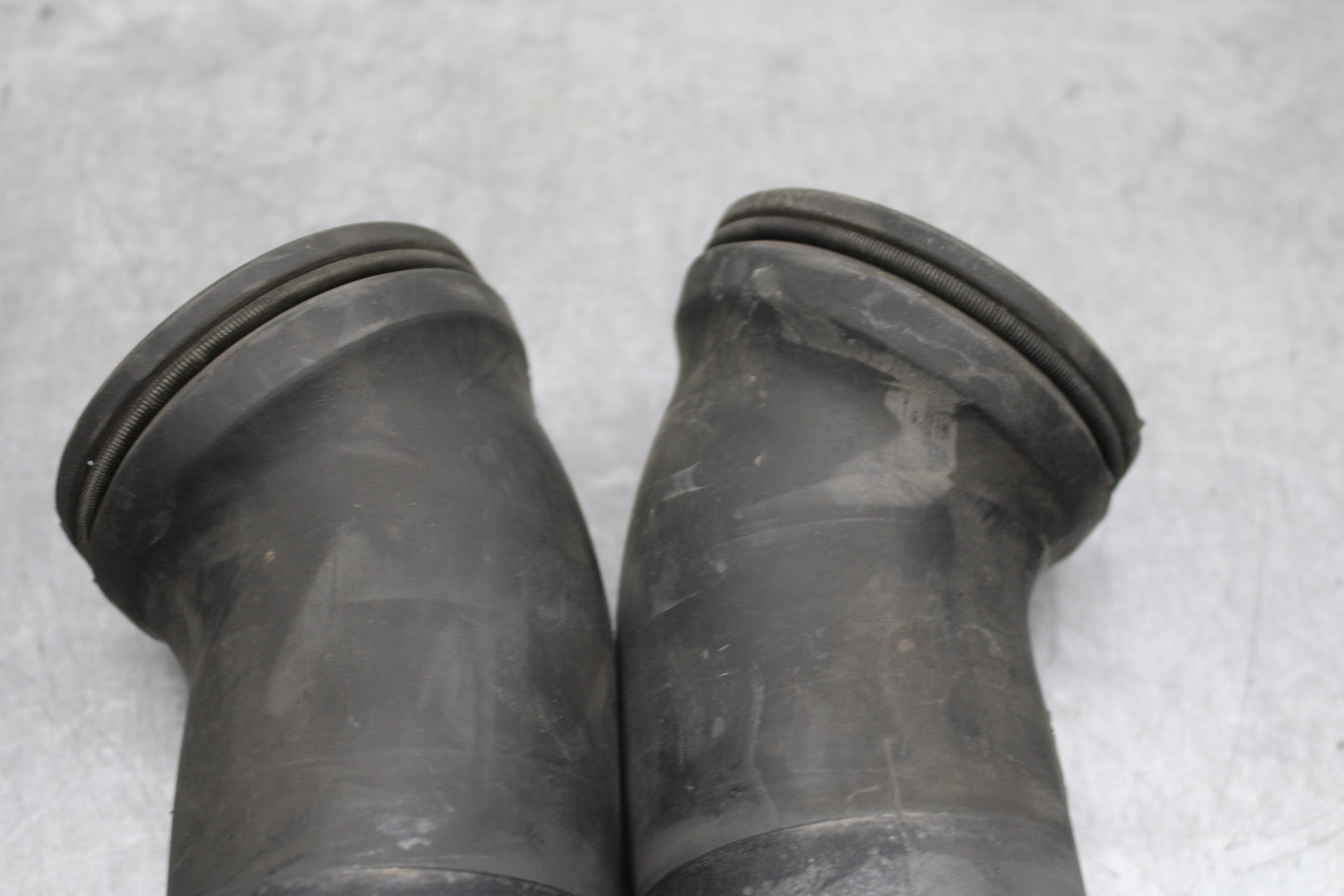 00-02 KAWASAKI NINJA ZX6R RIGHT LEFT AIR INTAKE DUCTS BB750