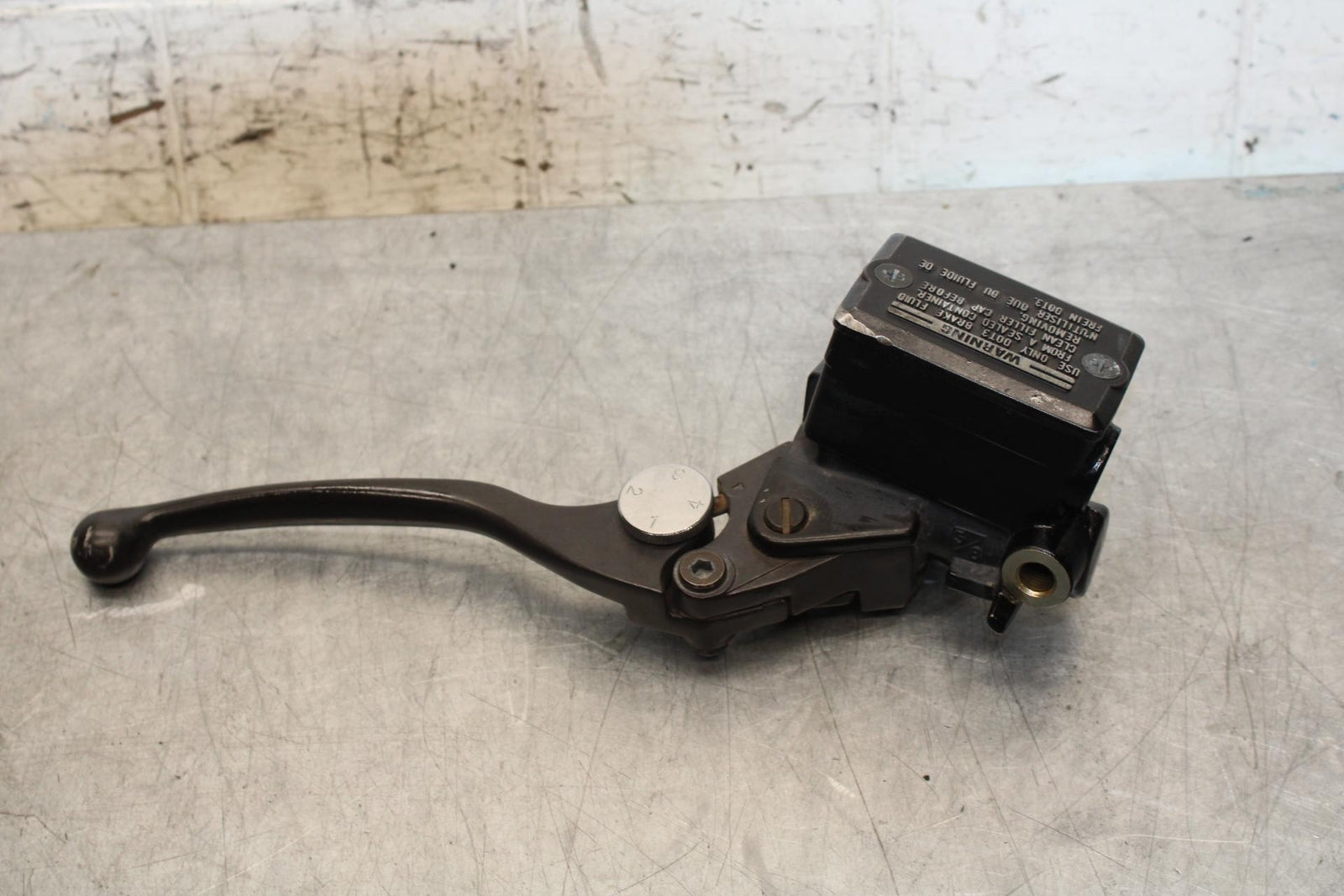 00-01 KAWASAKI ZZR600 HYDRAULIC CLUTCH MASTER CYLINDER w/ LEVER BB568