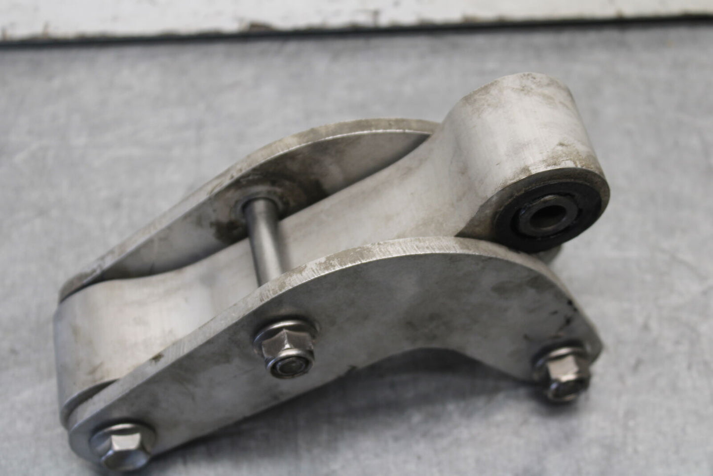 16 KAWASAKI NINJA ZX10R REAR DOGBONE SHOCK LINKAGE 39007-0395 39111-0337 BB650