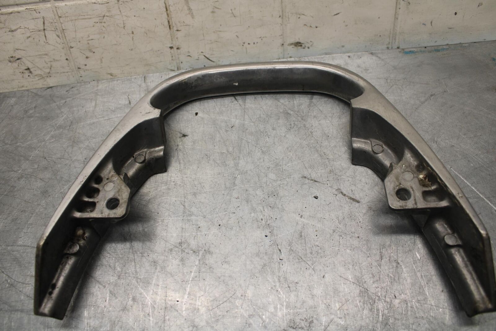 84-85 YAMAHA FJ1100 PASSENGER REAR SEAT GRAB BAR HANDLE BB29