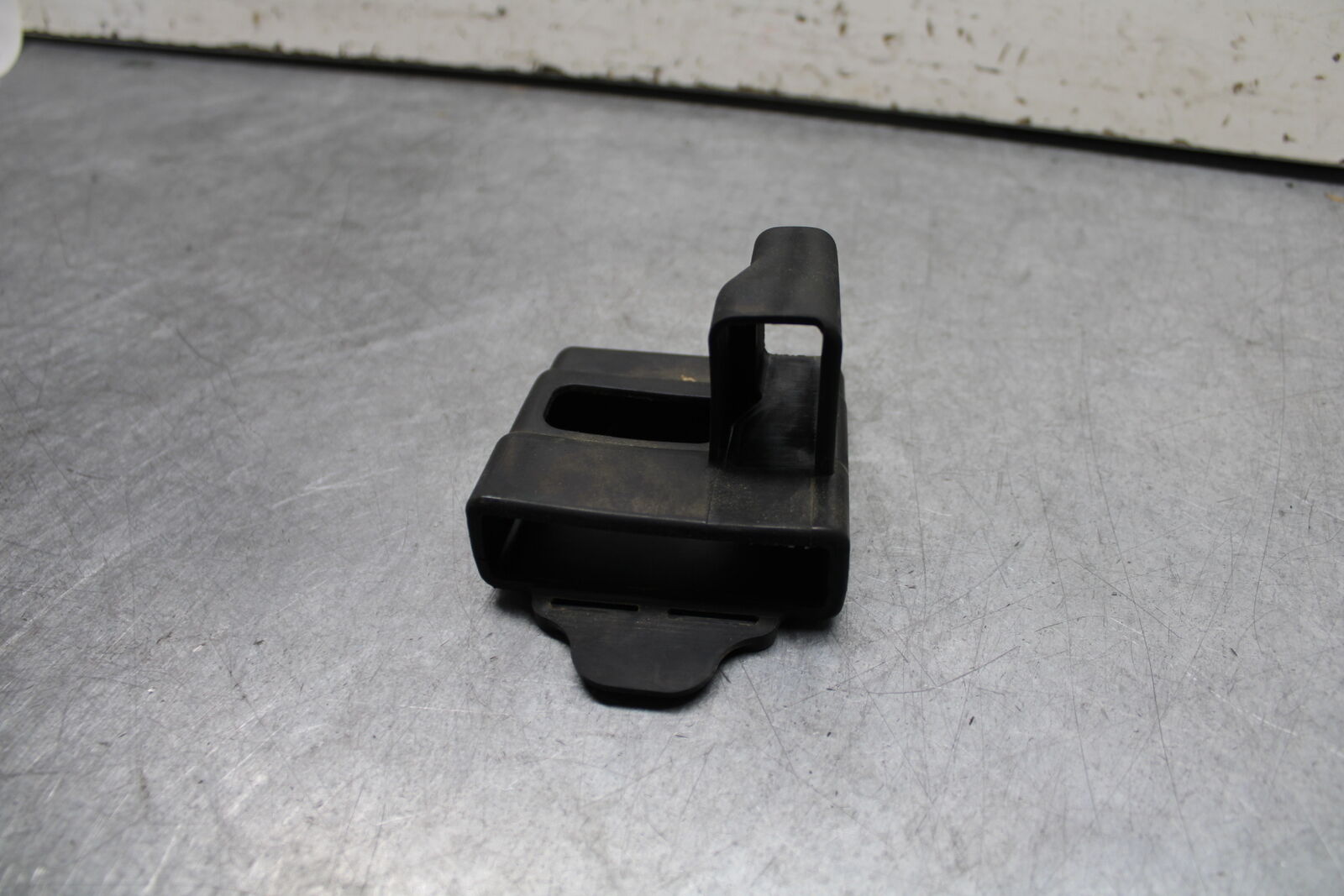 21-24 YAMAHA MT-07 RELAY ASSEMBLY LIGHT CONTROL UNIT BB662