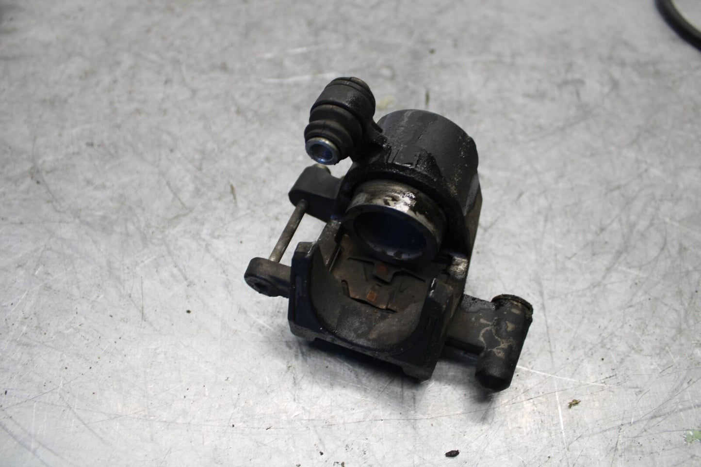 08-10 SUZUKI GSXR600 REAR BACK BRAKE CALIPER BB430