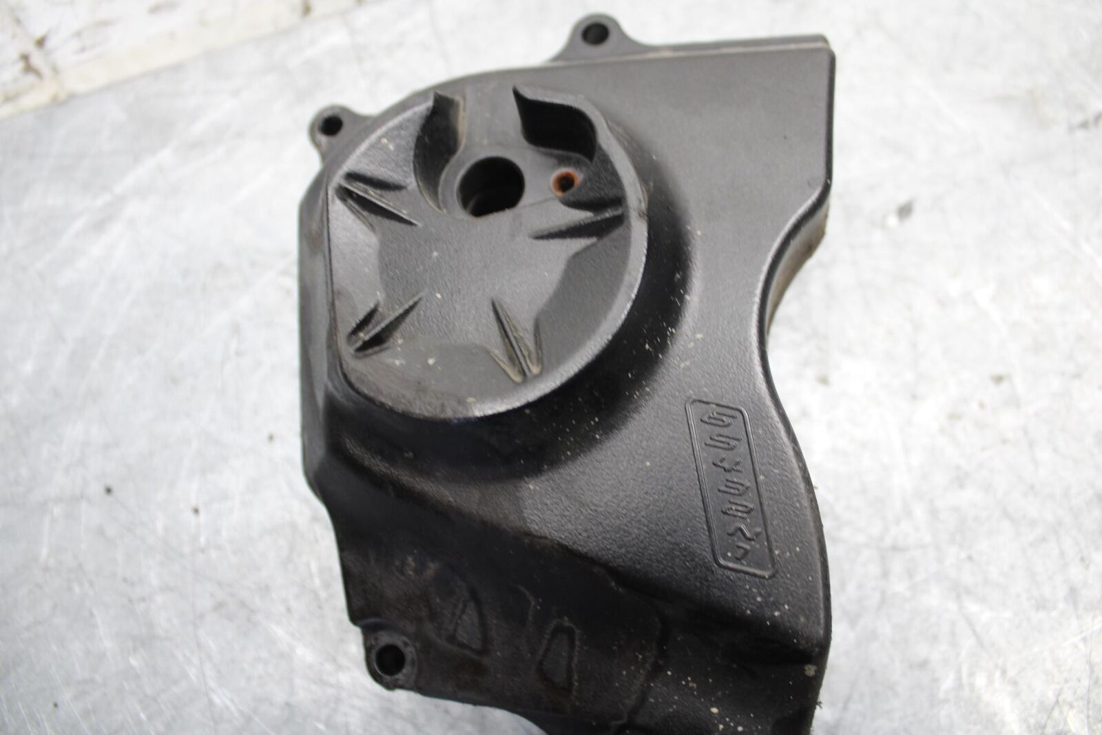 2012 Kawasaki Ninja ZX6R ZX600R ENGINE SPROCKET COVER BB529