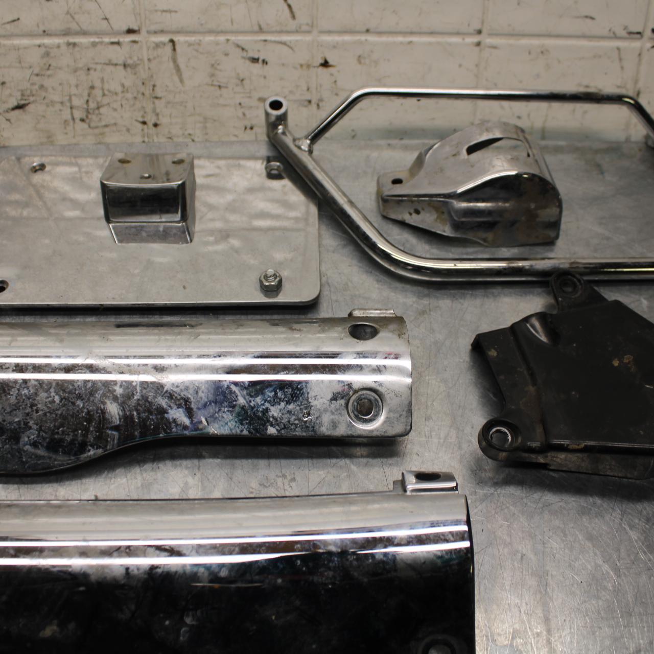 2005 Kawasaki Vulcan 1600 VN1600A ASSORTED CHROME BITS BRACKETS COVERS BB574