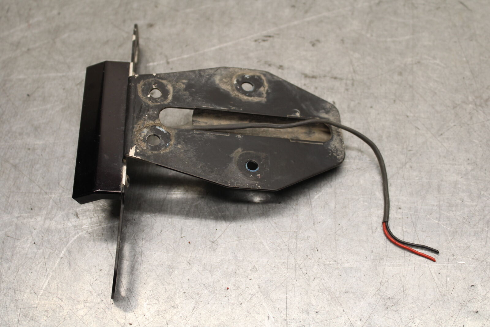 16 KAWASAKI NINJA ZX10R FENDER ELIMINATOR LICENSE PLATE BRACKET BB650