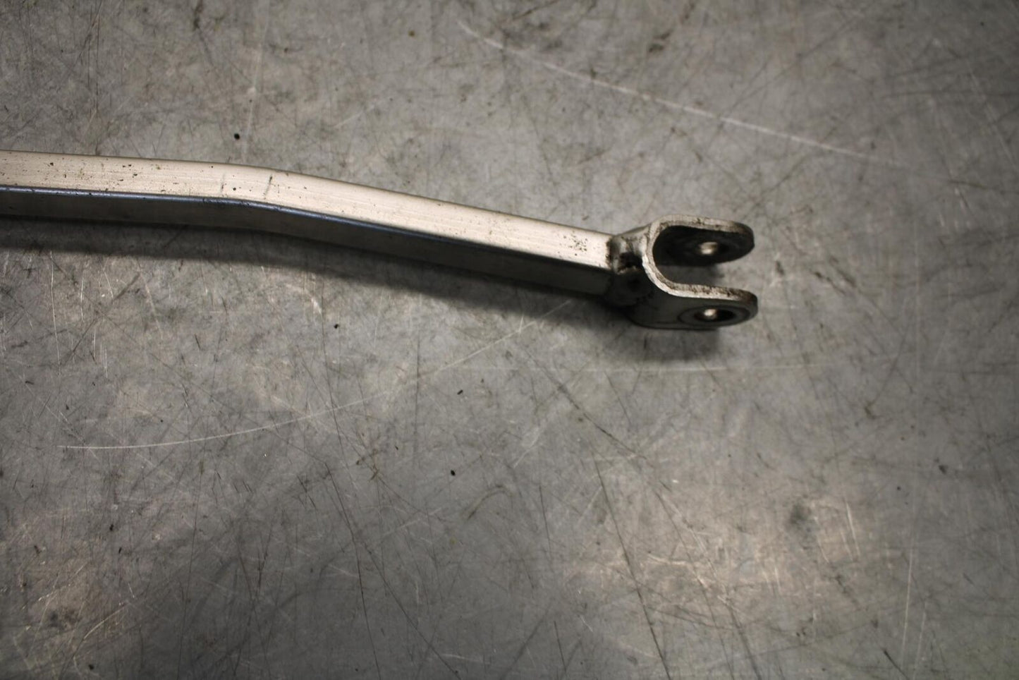 1997 Suzuki GSXR750 REAR BACK BRAKE TORQUE ROD SHAFT BAR BB527