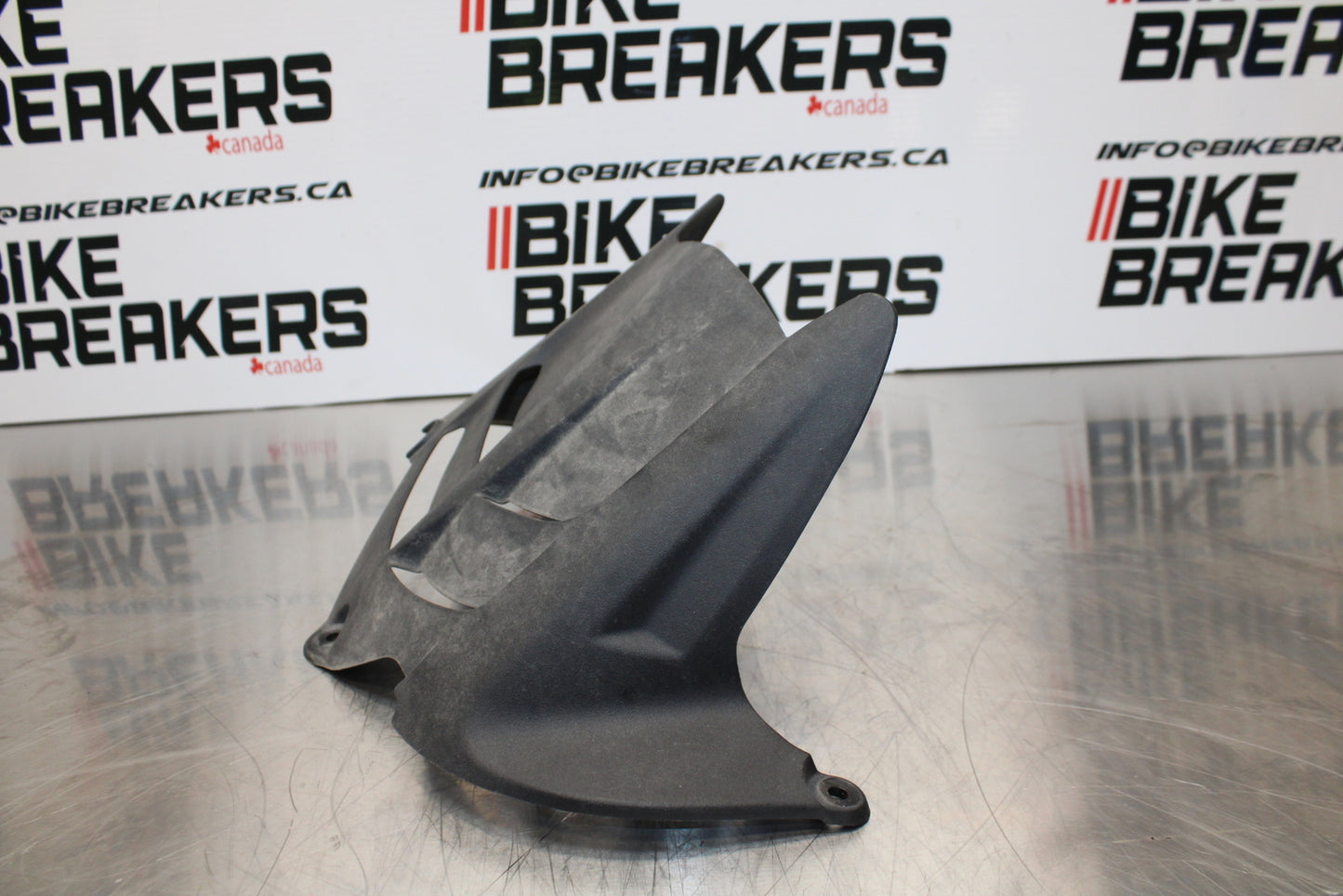 13-18 KAWASAKI NINJA ZX6R REAR BACK WHEEL TIRE HUGGER FENDER BB143