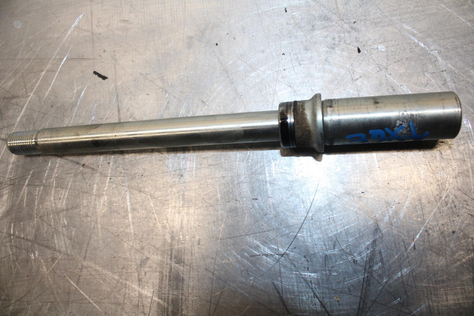17-23 SUZUKI GSXR 250 GSX250RL8 FRONT WHEEL RIM AXLE PIVOT BOLT BB490