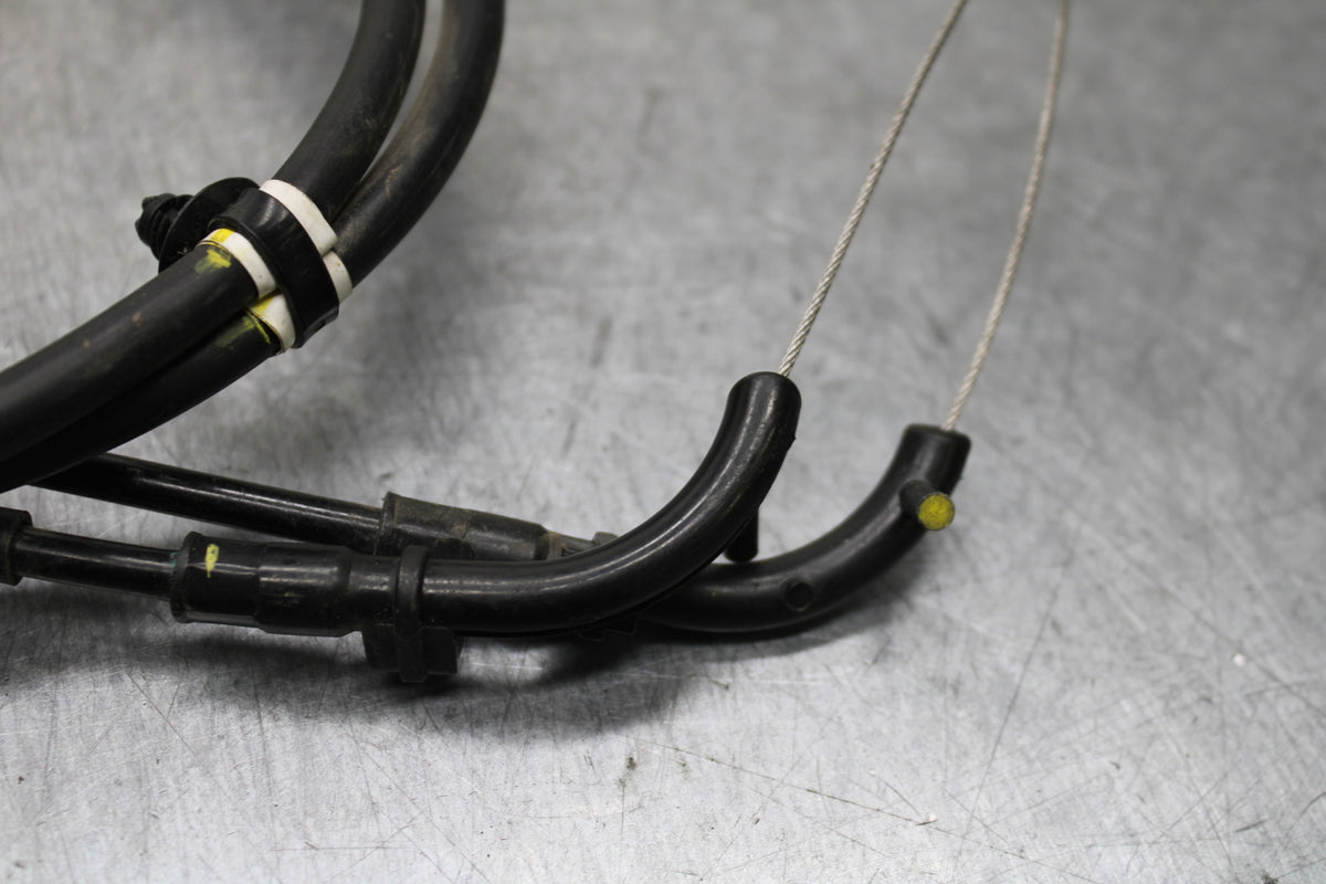 19-21 YAMAHA YZF R3 THROTTLE CABLES LINES BB121