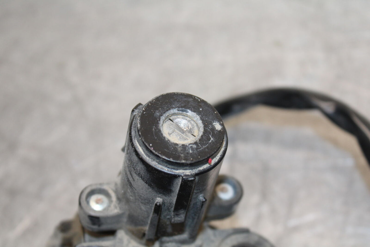 16-17 KAWASAKI VULCAN S 650 IGNITION LOCK KEY SET W/ GAS CAP AND SEAT LOCK BB731