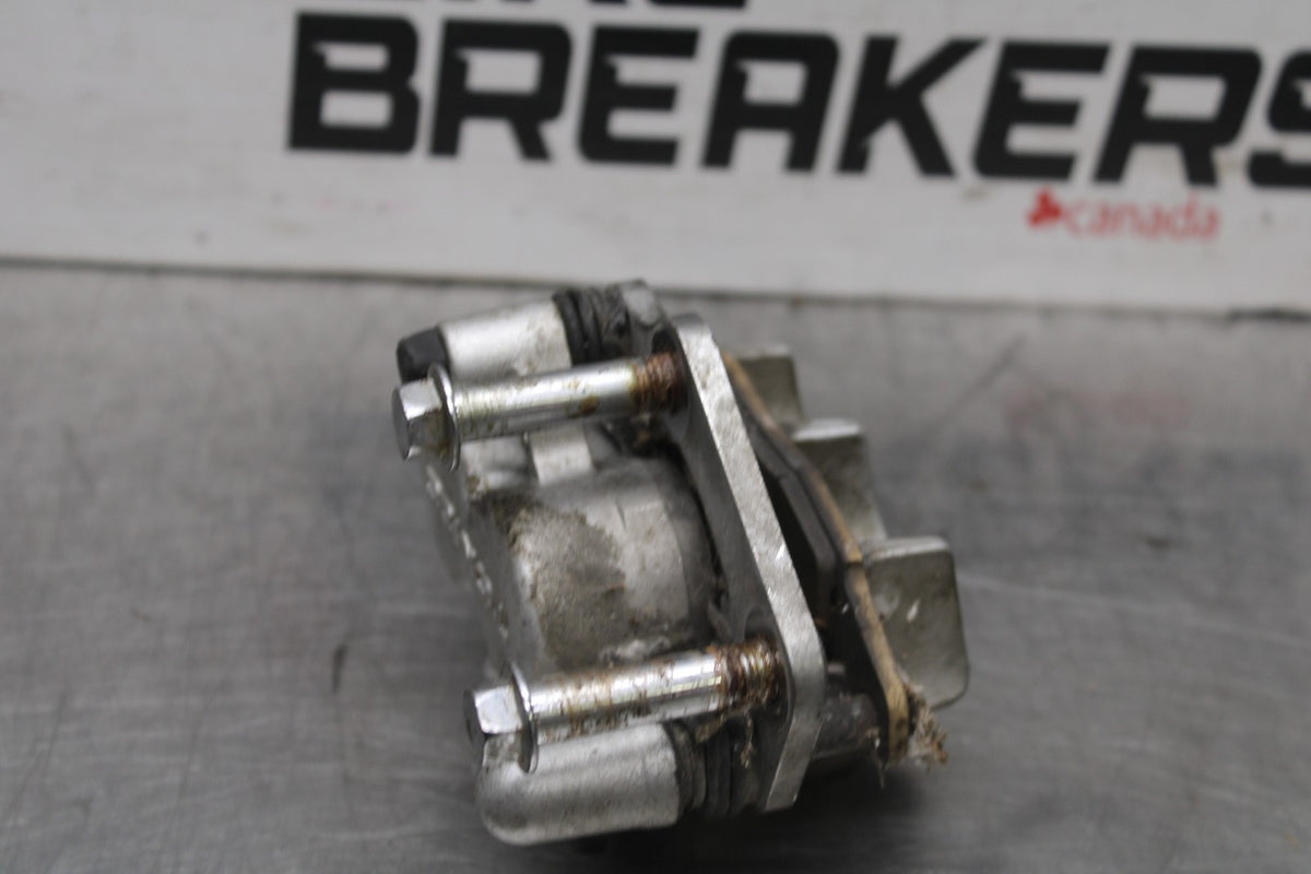 97 KAWASAKI VULCAN 1500 VN1500D CLASSIC RIGHT FRONT BRAKE CALIPER BB936