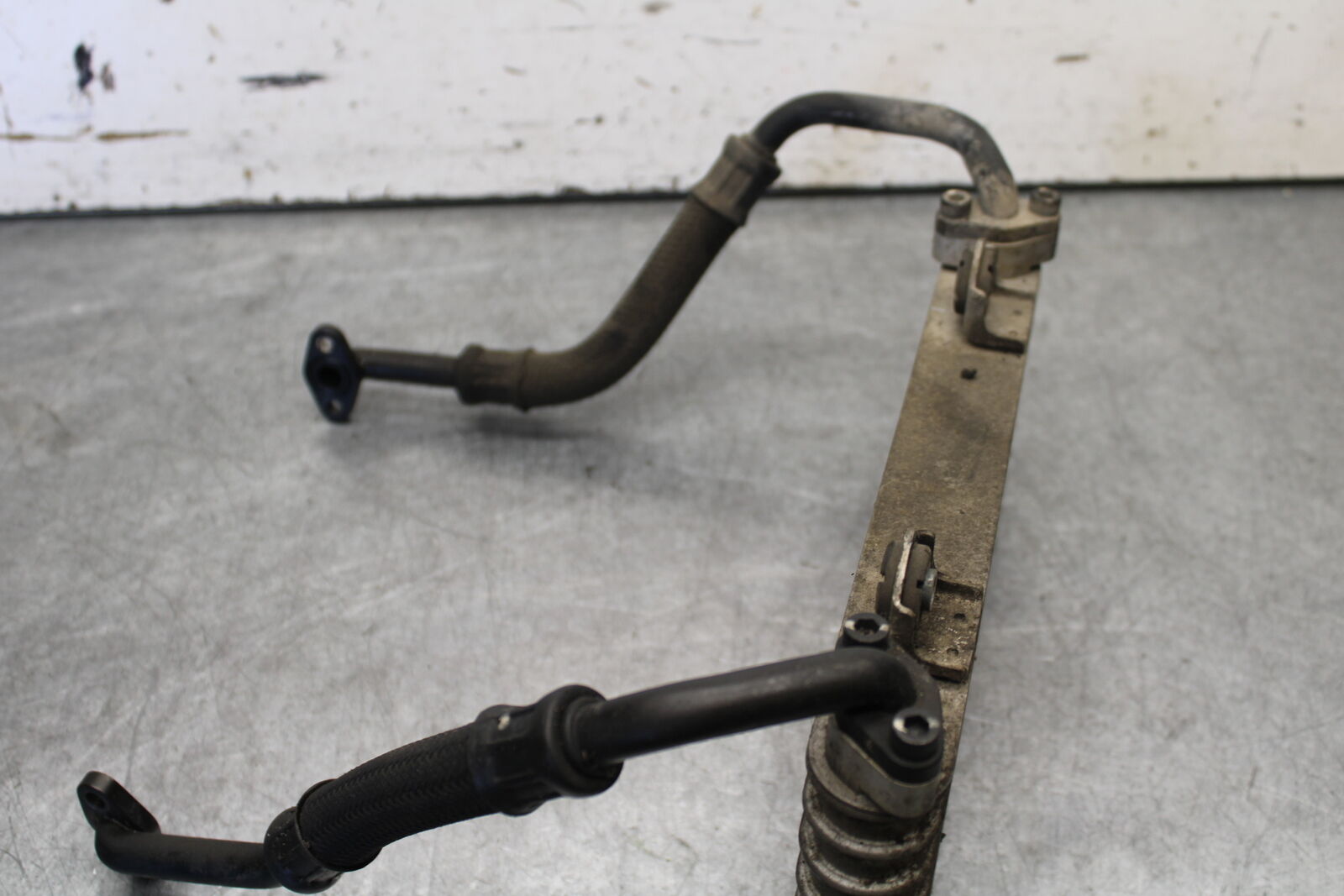 05-06 SUZUKI GSXR1000 ENGINE MOTOR OIL COOLER BB663