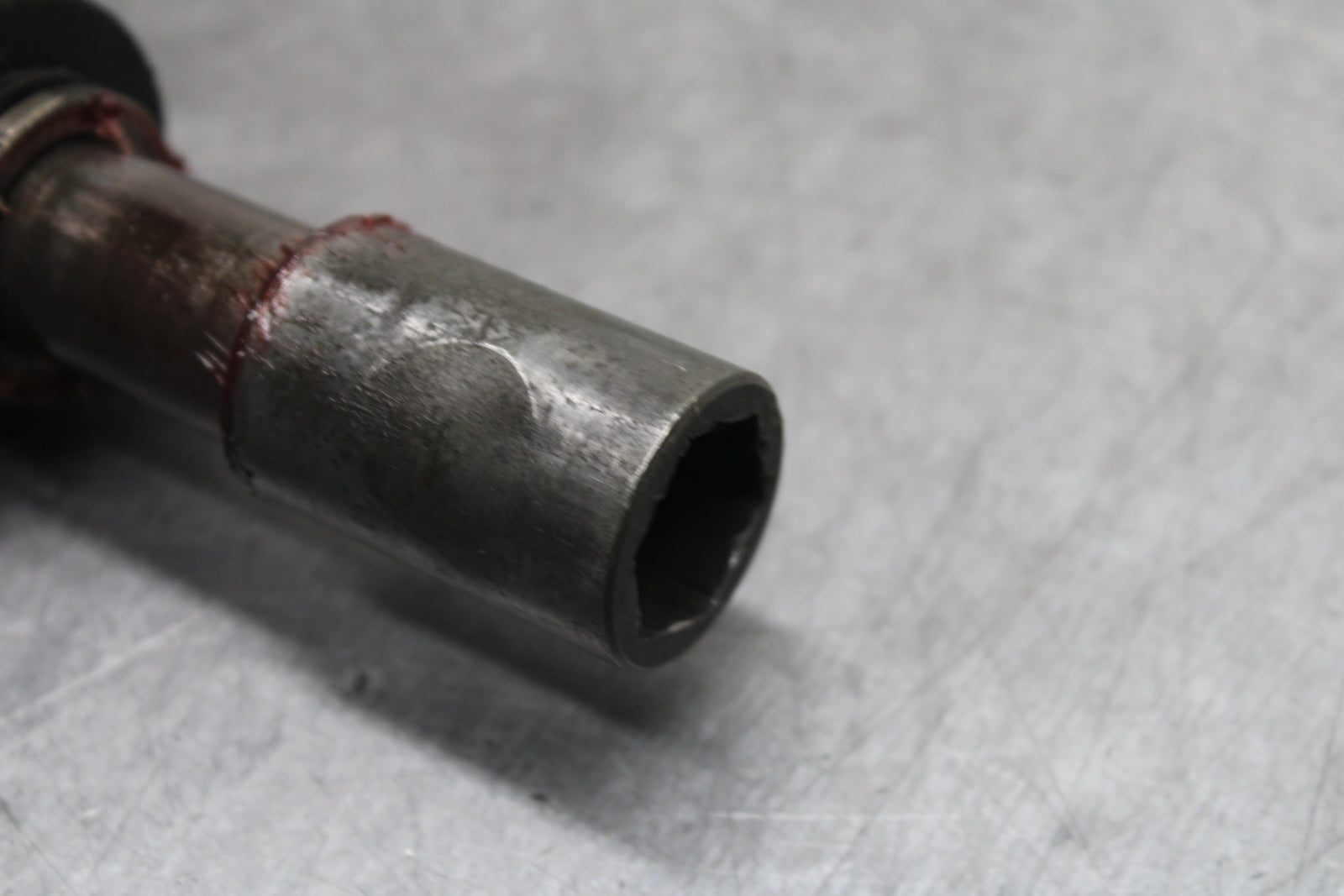 00-01 YAMAHA YZF R1 FRONT WHEEL RIM AXLE PIVOT BOLT BB755