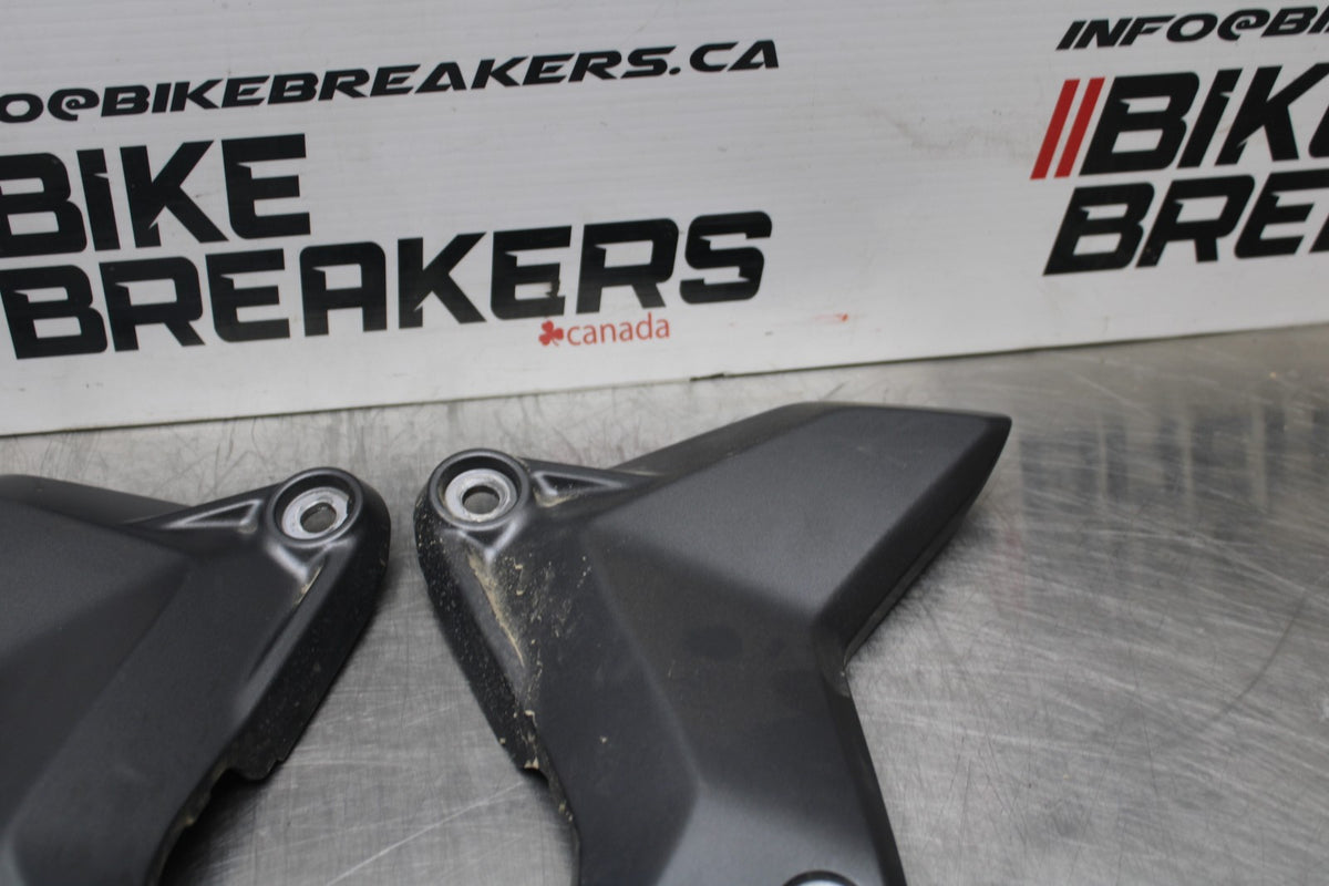 22-25 YAMAHA YZF R7 LEFT RIGHT REARSET REAR SET DRIVER PEG BRACKETS MOUNTS BB769