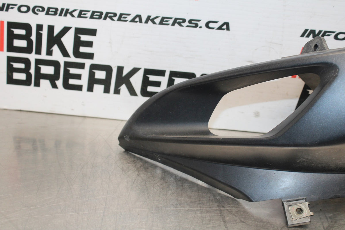 06-07 SUZUKI GSXR750 LEFT FRONT DUCT COVER PANEL COWL BB811