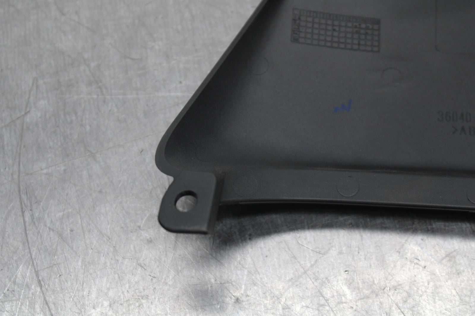 12-25 KAWASAKI NINJA ZX14R NEW!! CENTER REAR BACK TAIL FAIRING COVER COWL BB757