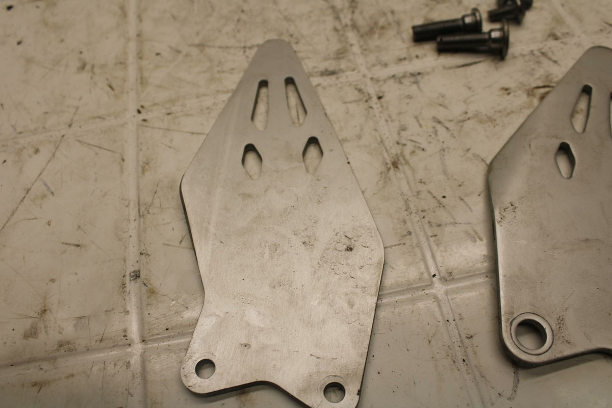 19-20 KAWASAKI NINJA ZX6R LEFT RIGHT REARSET REAR SET HEEL GUARD COVER  BB407