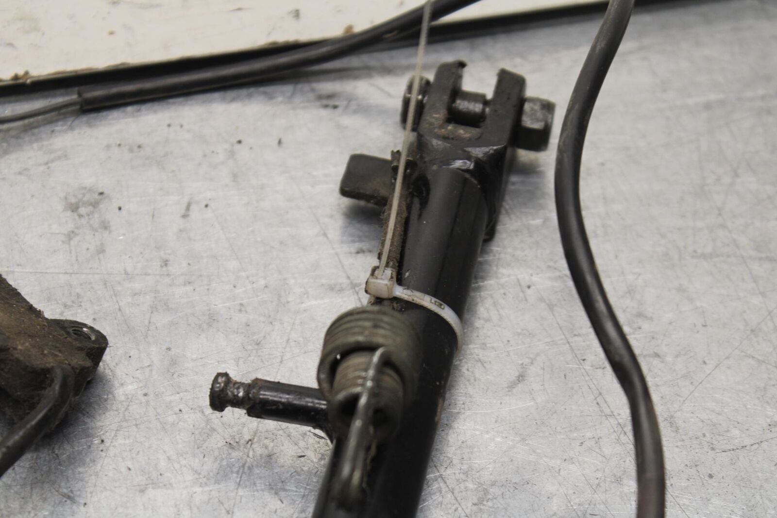 04-09 SUZUKI GS 500 FH GS500F KICKSTAND SIDE KICK STAND BB97