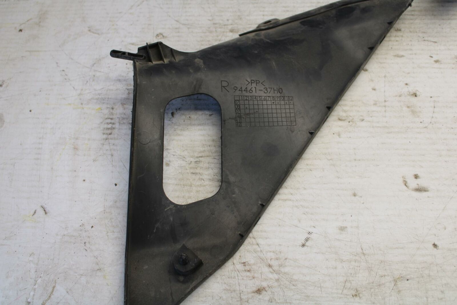 08-09 SUZUKI GSXR600 INNER FAIRING COWL TRIM COVER PANELS BB156B