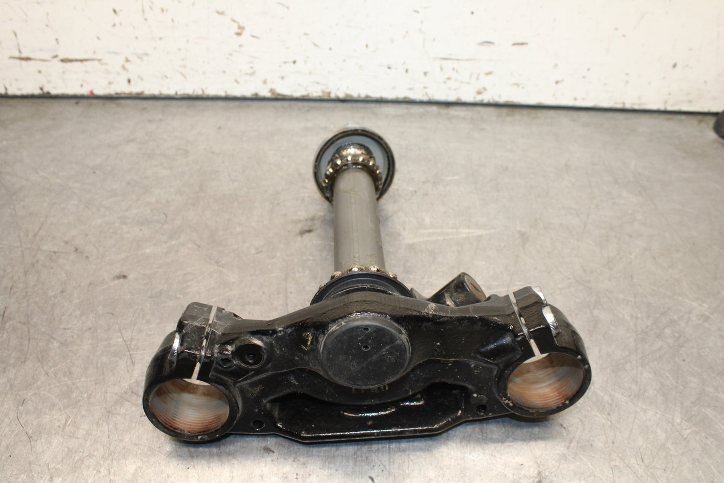 17-24 YAMAHA BOLT XVS950 FRONT FORKS CLAMP LOWER TRIPLE TREE STEM BB729