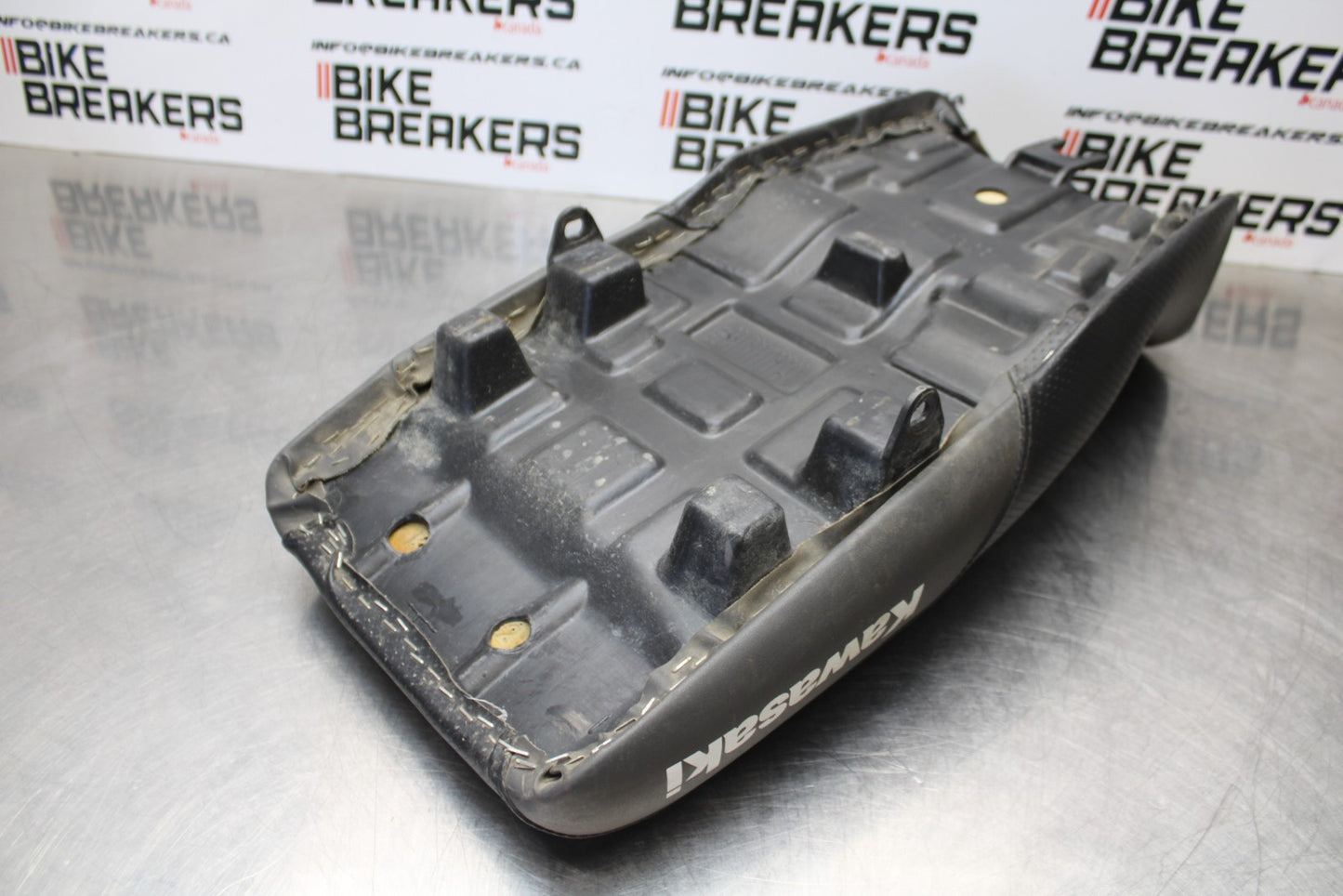 08-18 KAWASAKI KLR650 FRONT REAR SEAT SADDLE BB183