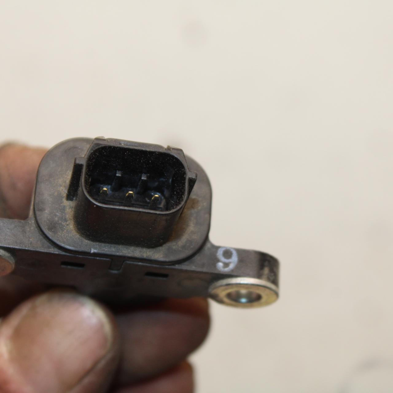 21 KAWASAKI NINJA ZX6R TIP OVER BANK ANGLE CRASH SENSOR SWITCH  21176-0026 BB647