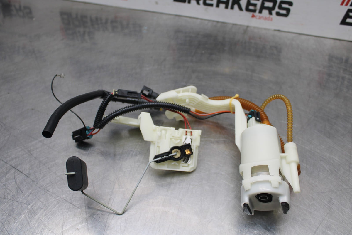 08 HARLEY-DAVIDSON ELECTRA GLIDE POLICE EFI FLHTPI FUEL GAS PUMP BB816
