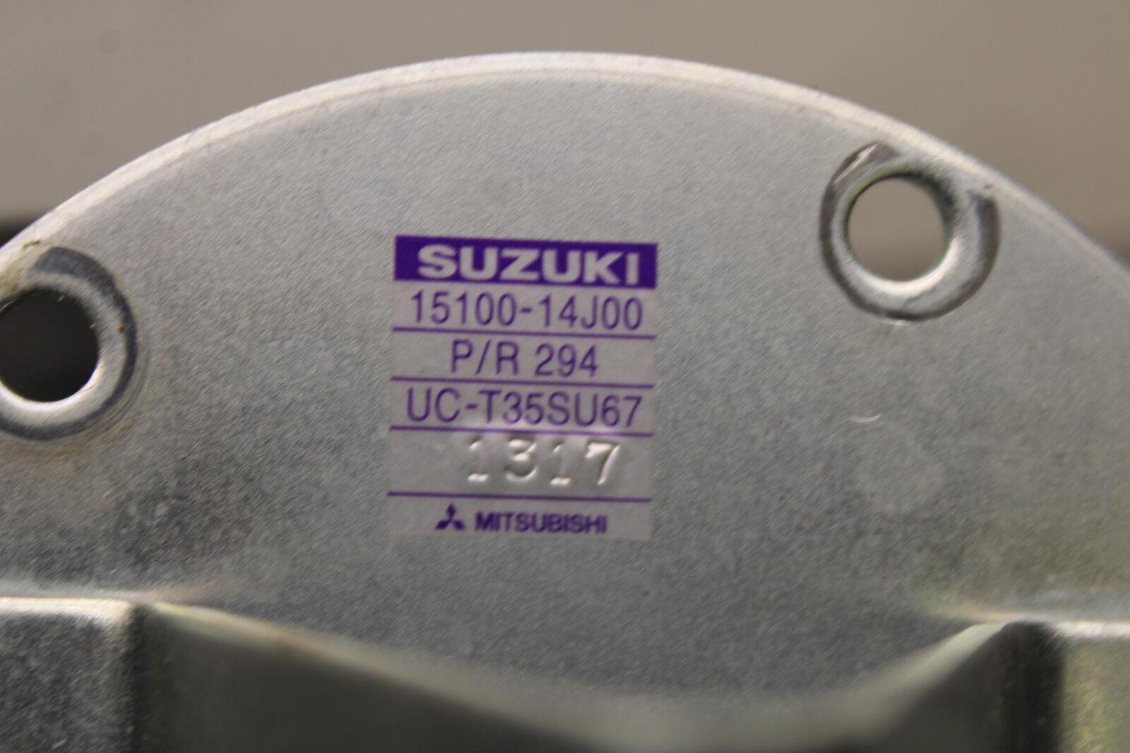 11-24 SUZUKI GSXR  600 750 FUEL PUMP GAS PETROL SENDER UNIT BB630