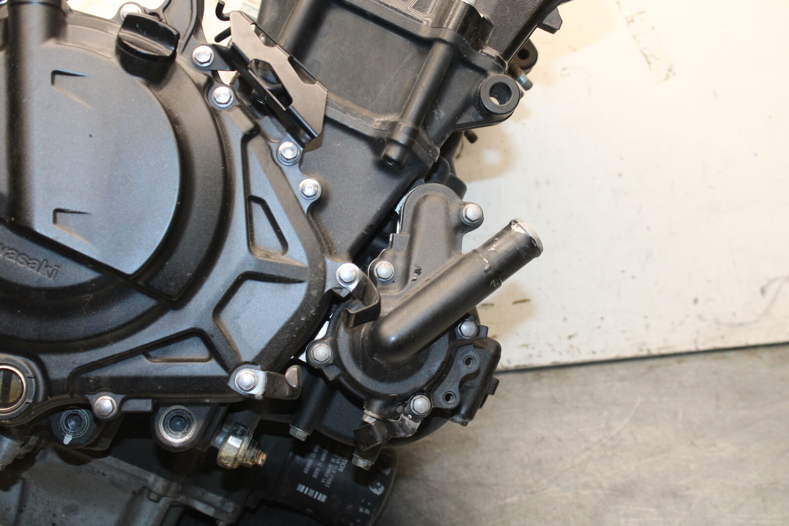 19-22 KAWASAKI Z400 ENGINE MOTOR BB738