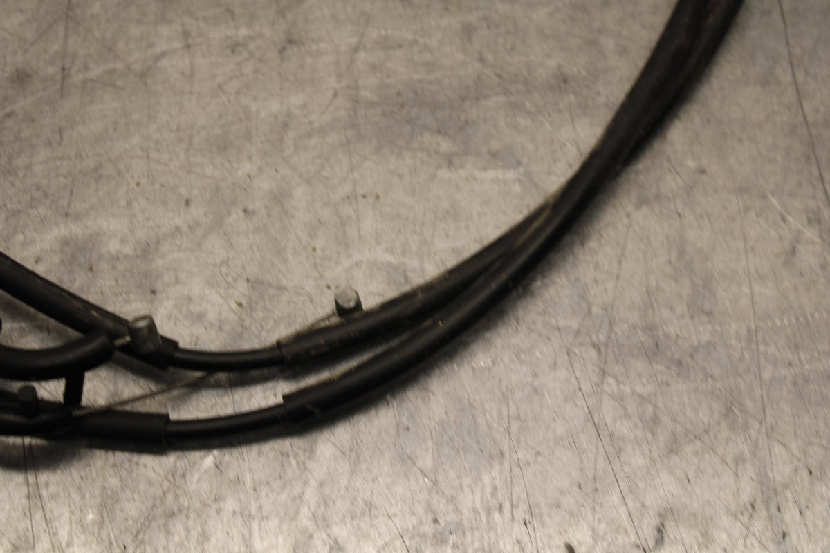 2015 Yamaha FZ09 THROTTLE CABLES LINES 1RC-26302-00-00 BB69