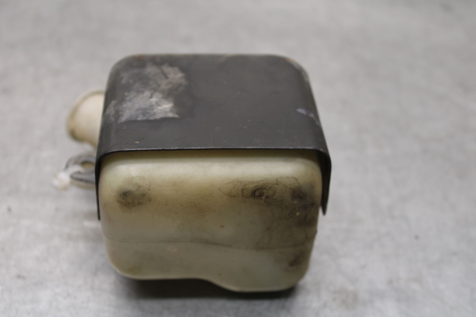 09-15 YAMAHA FZ6R COOLANT WATER TANK RESERVOIR BOTTLE  BB686