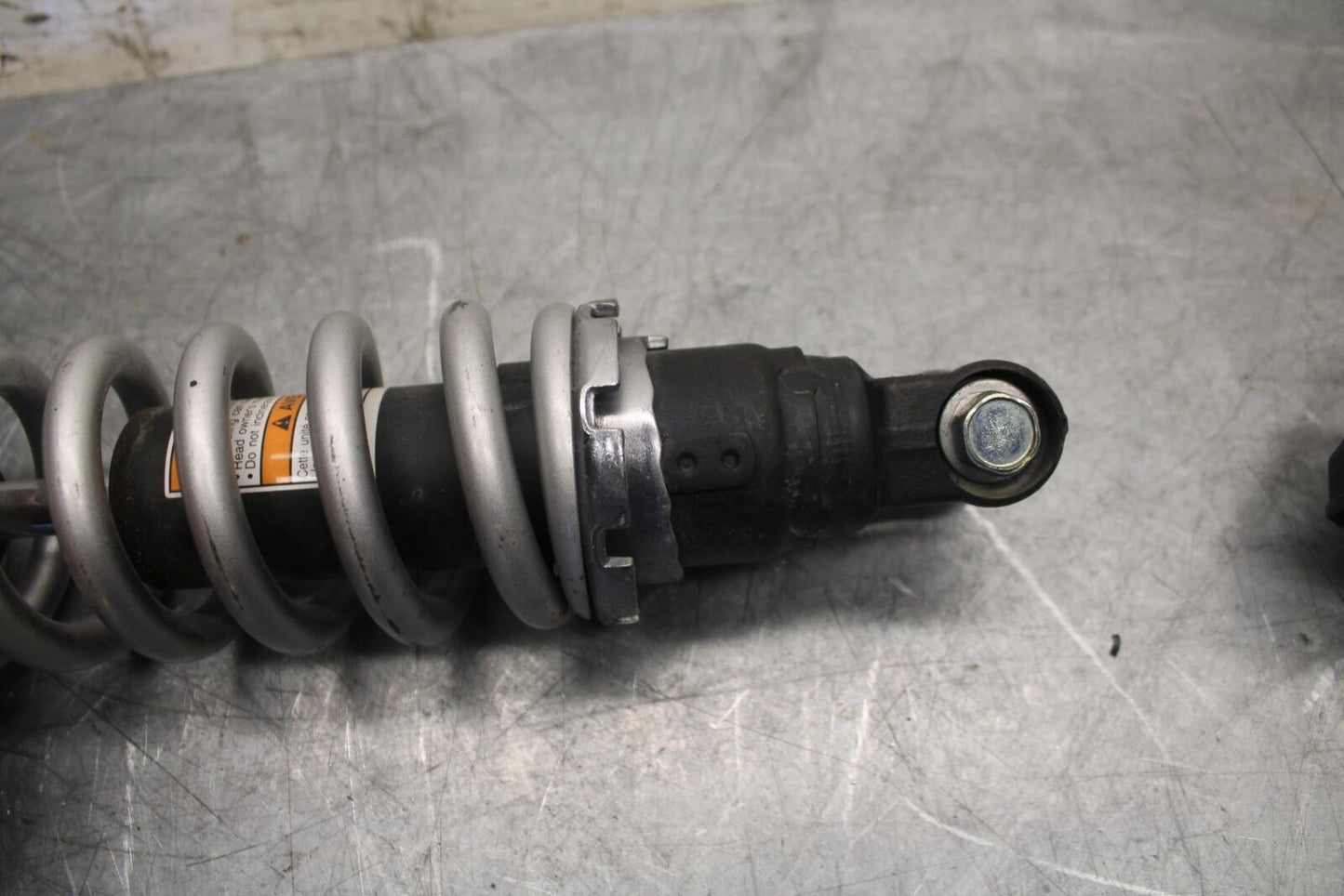 2016 Yamaha XSR900 ABS REAR BACK SHOCK ABSORBER SUSPENSION BB516